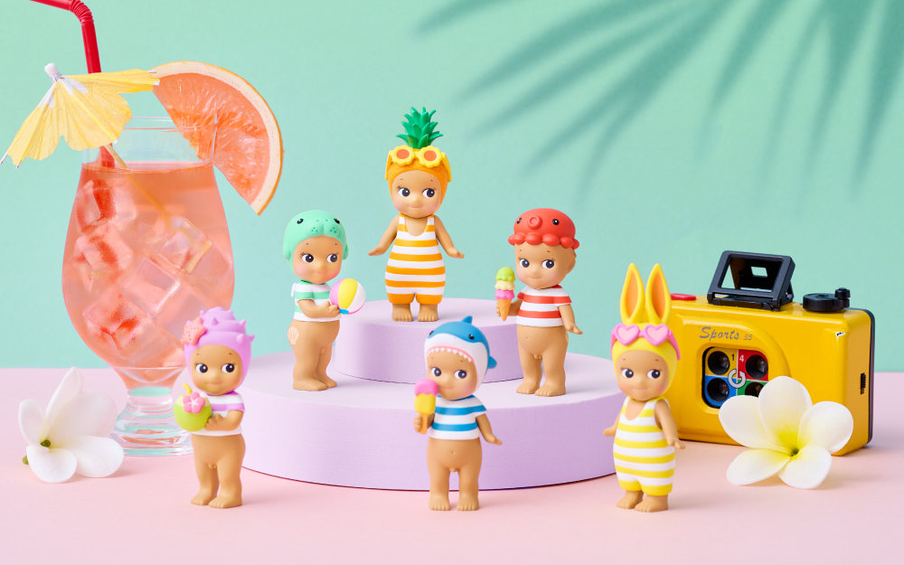 Sonny Angel Summer Vacation Sun-Kissed Style Mini Figure